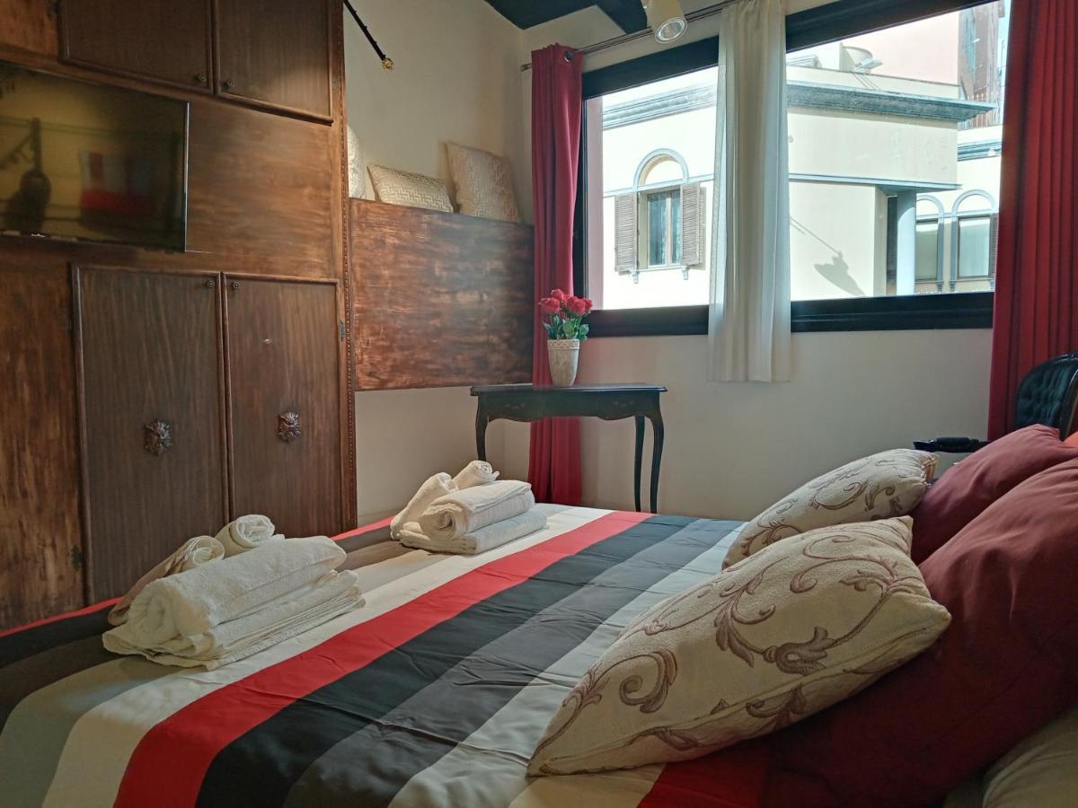 Einaudi 56 Guest House Cagliari Luaran gambar